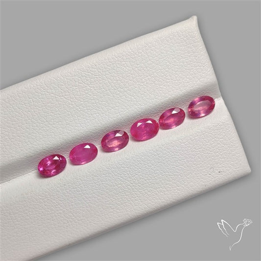 Chanthaburi Pink Sapphire Faceted Gemstone Set