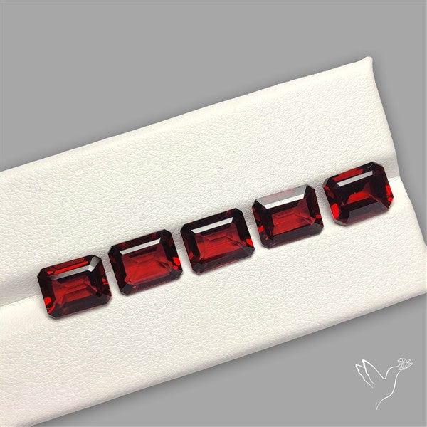 Red Almandine (Pyrope) Garnet Faceted Mozambique Garnet Gemstone Set