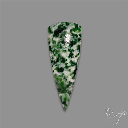 Chrome Diopside In Quartz Cabochon