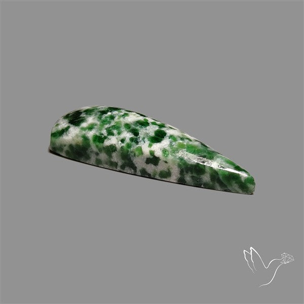 Chrome Diopside In Quartz Cabochon