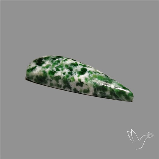 Chrome Diopside In Quartz Cabochon