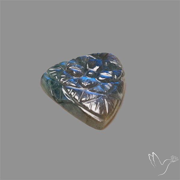 Handcarved Labradorite Deep Blues Mughal Carving
