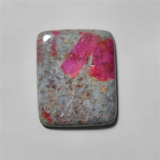 Kyanite|Ruby