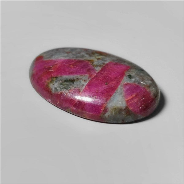 Kyanite|Ruby
