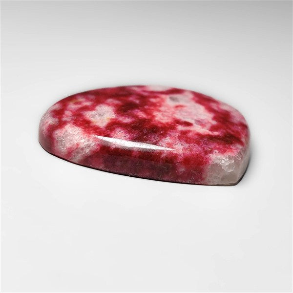 Thulite