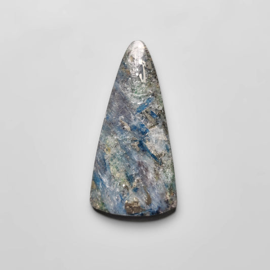 Kyanite|Pyrite