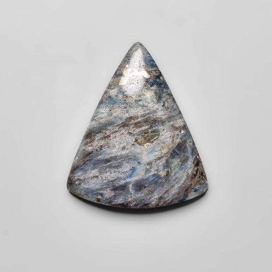 Kyanite|Pyrite