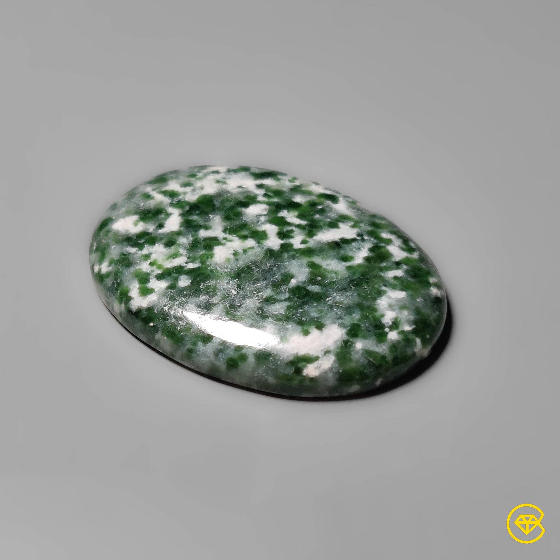 Chrome Diopside|Quartz