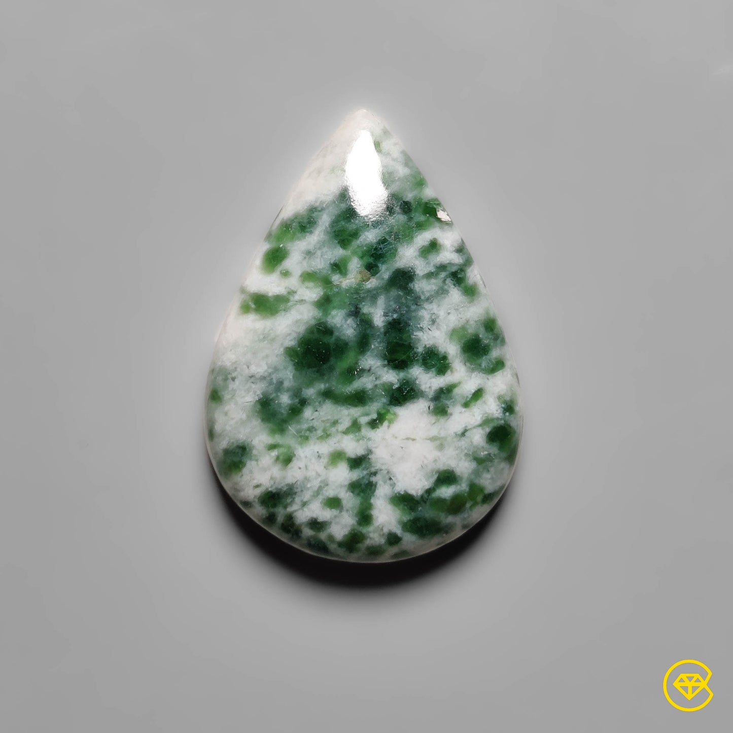 Chrome Diopside|Quartz