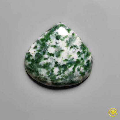 Chrome Diopside|Quartz