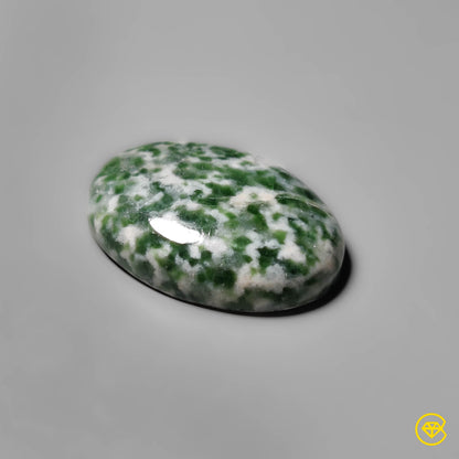 Chrome Diopside|Quartz