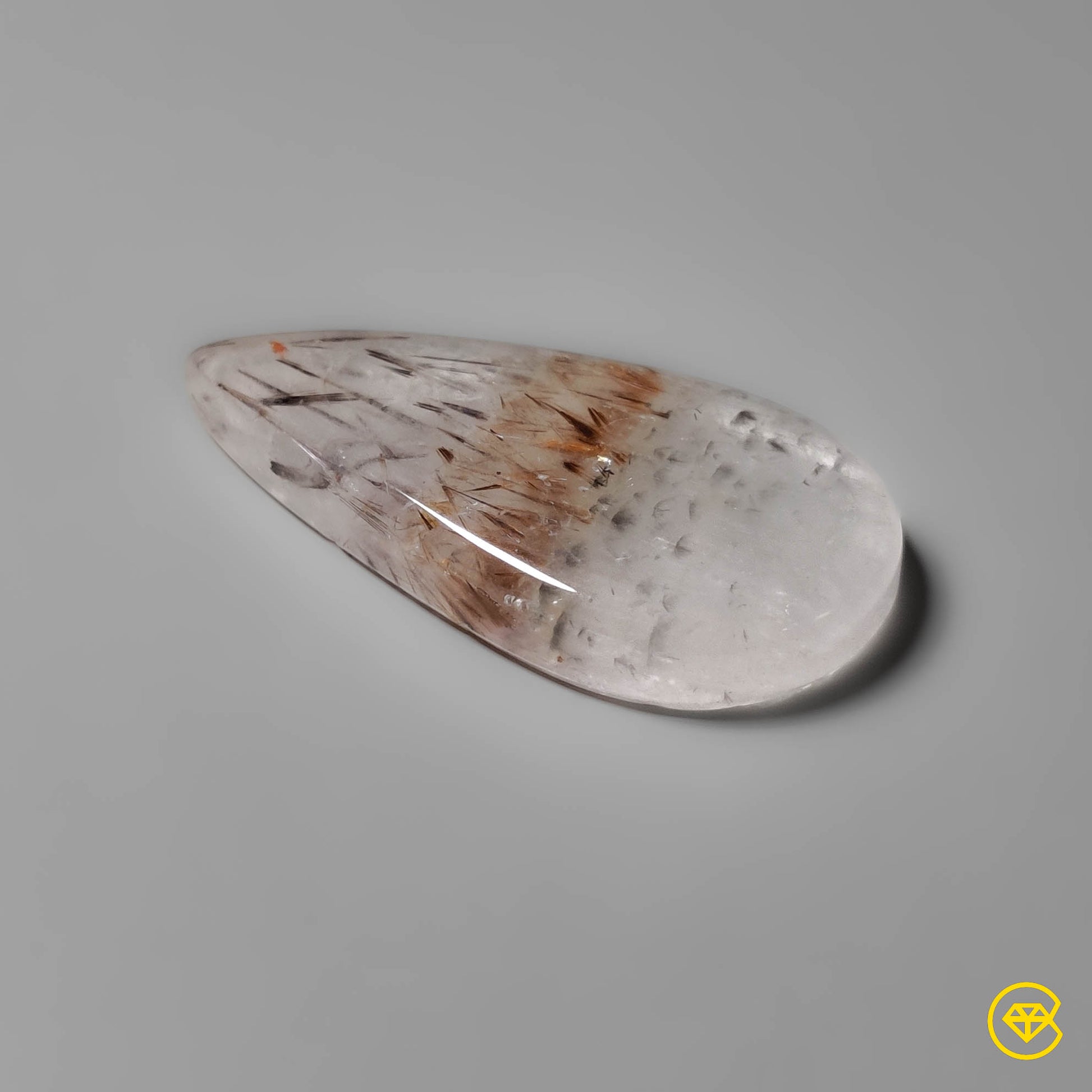 Cacoxenite|Quartz