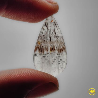 Cacoxenite|Quartz