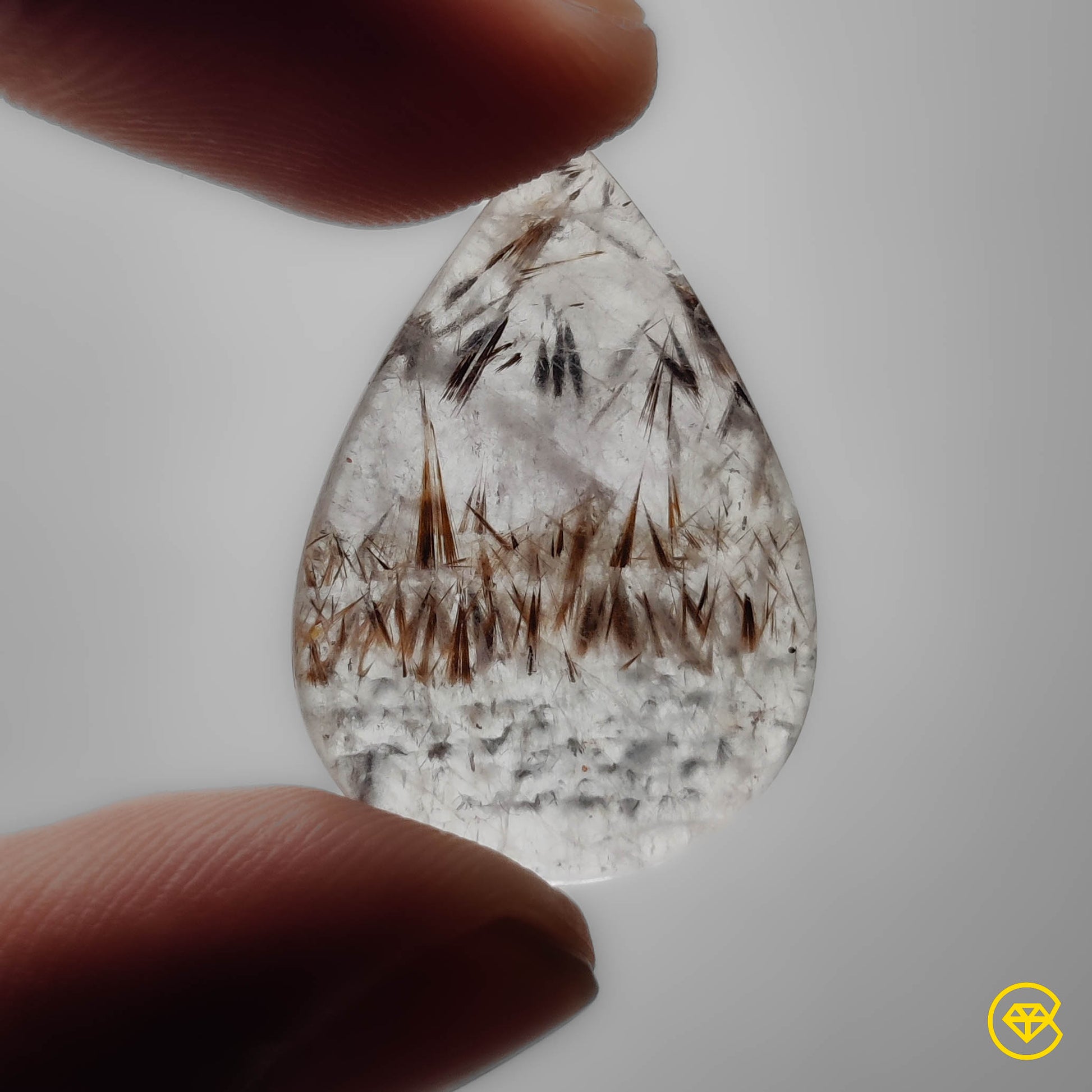 Cacoxenite|Quartz