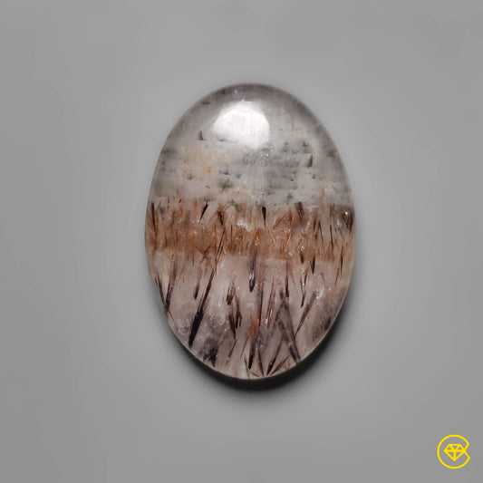 Cacoxenite|Quartz