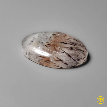 Cacoxenite|Quartz