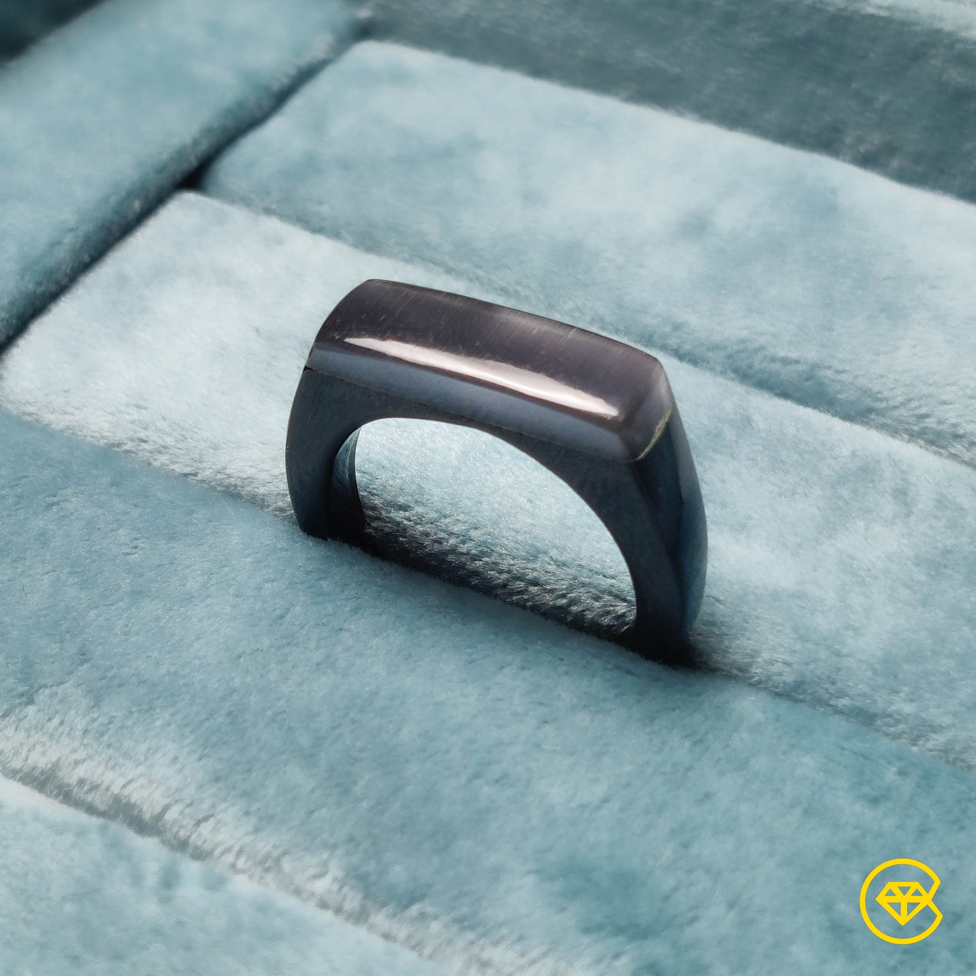 Moonstone|Onyx