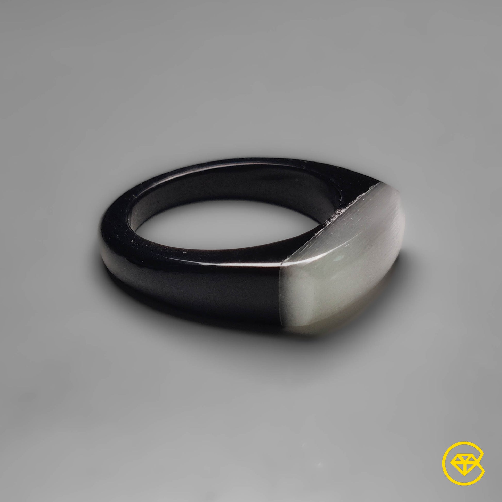 Moonstone|Onyx