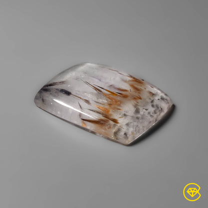 Cacoxenite|Quartz