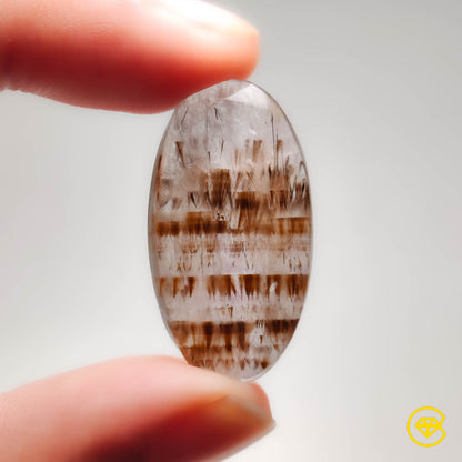 Cacoxenite|Quartz