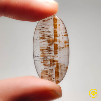 Cacoxenite|Quartz