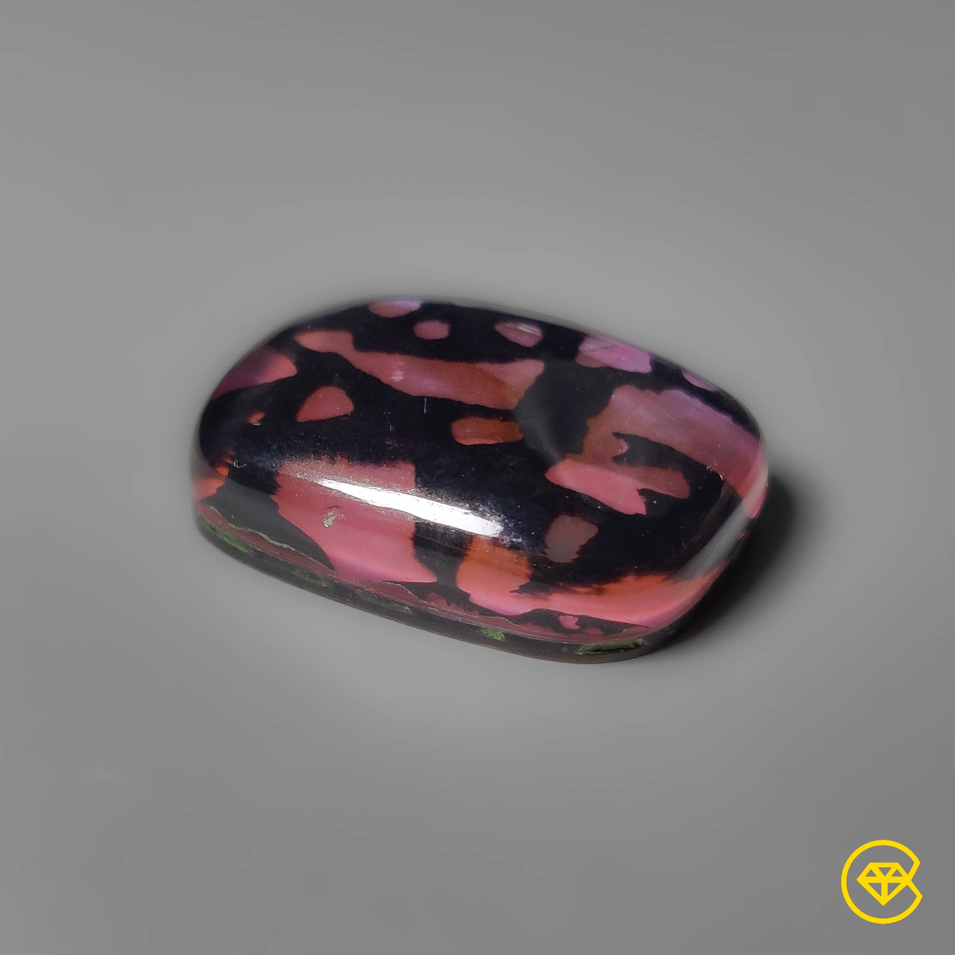 Mother Of Pearl|Onyx