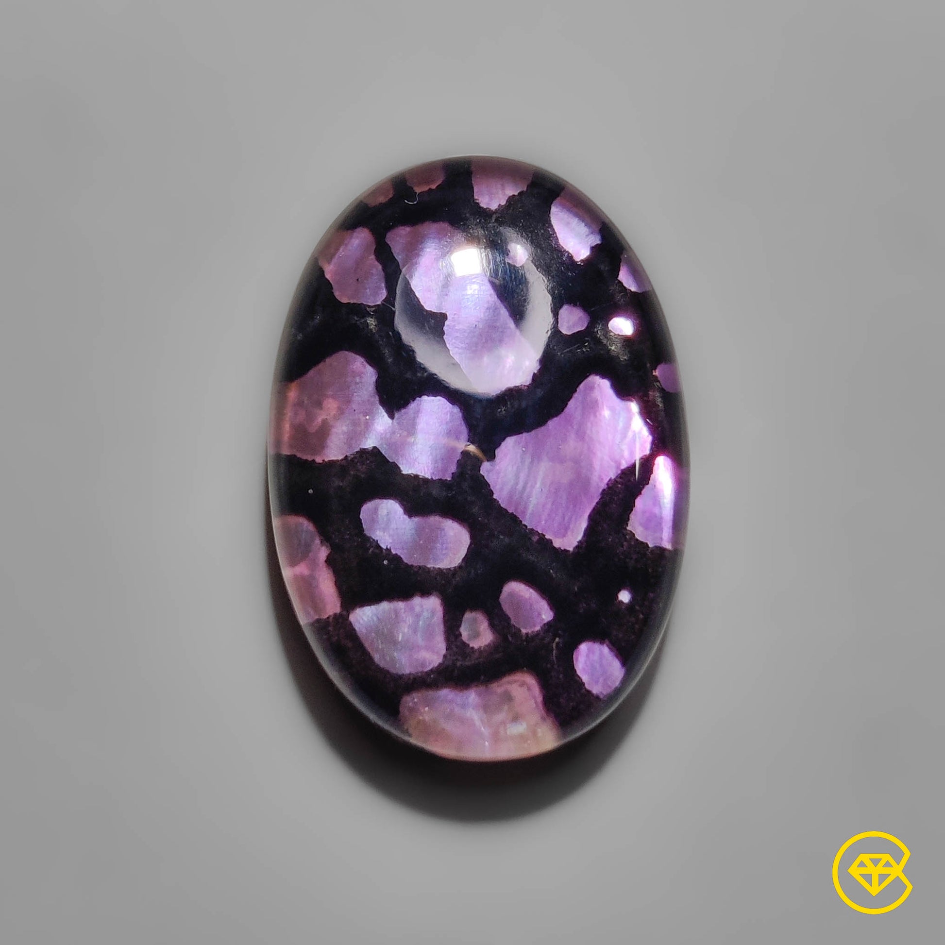 Mother Of Pearl|Onyx