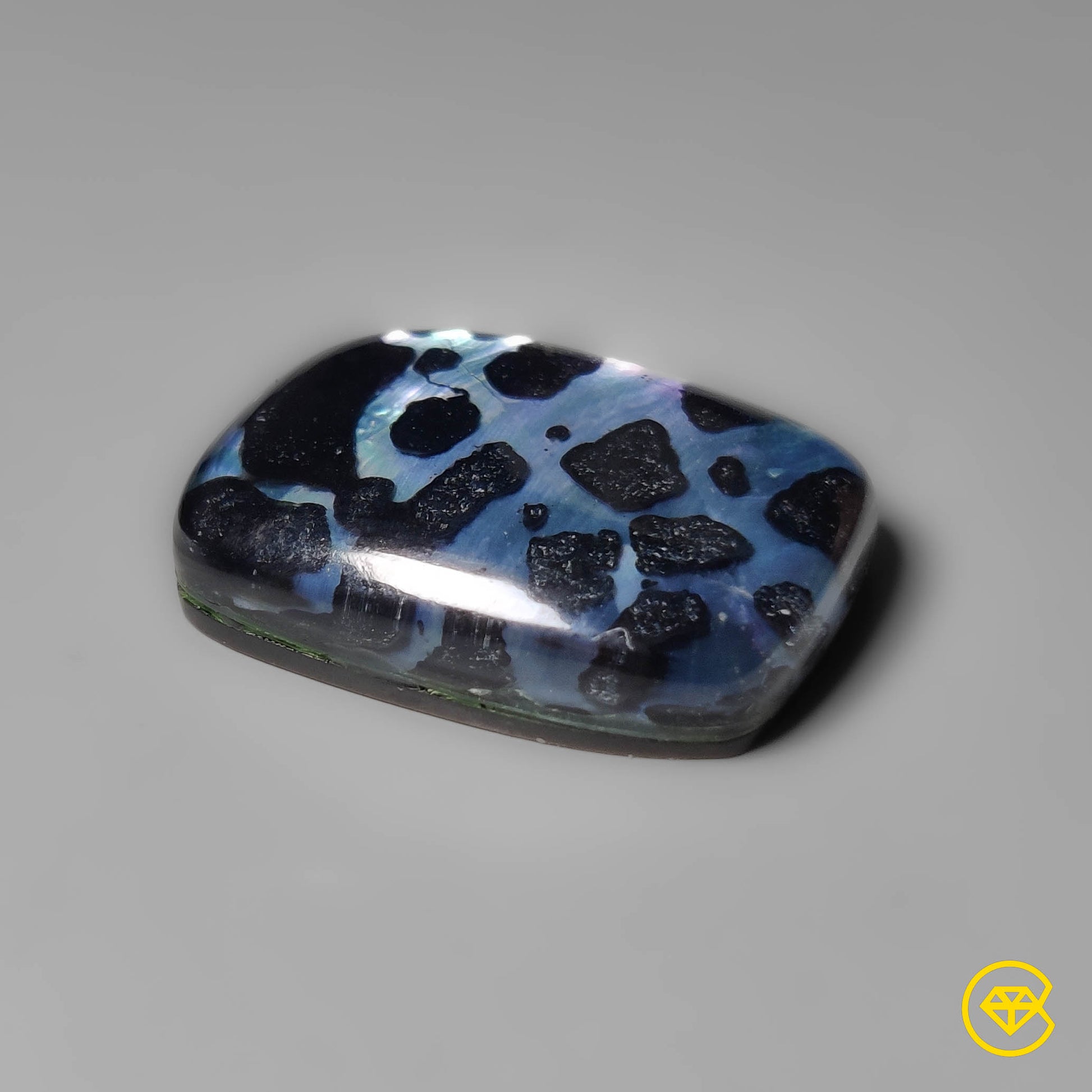 Mother Of Pearl|Onyx