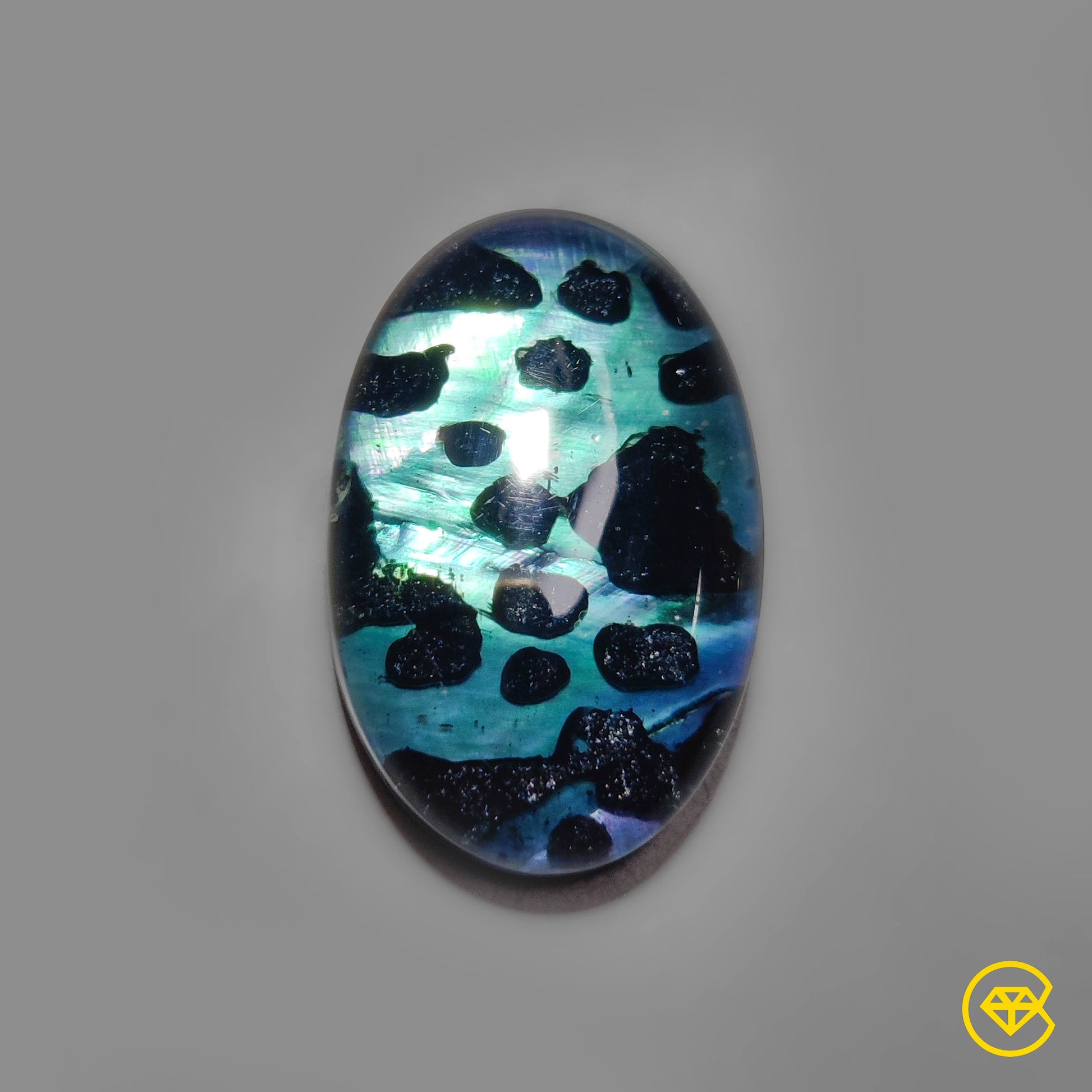 Mother Of Pearl|Onyx