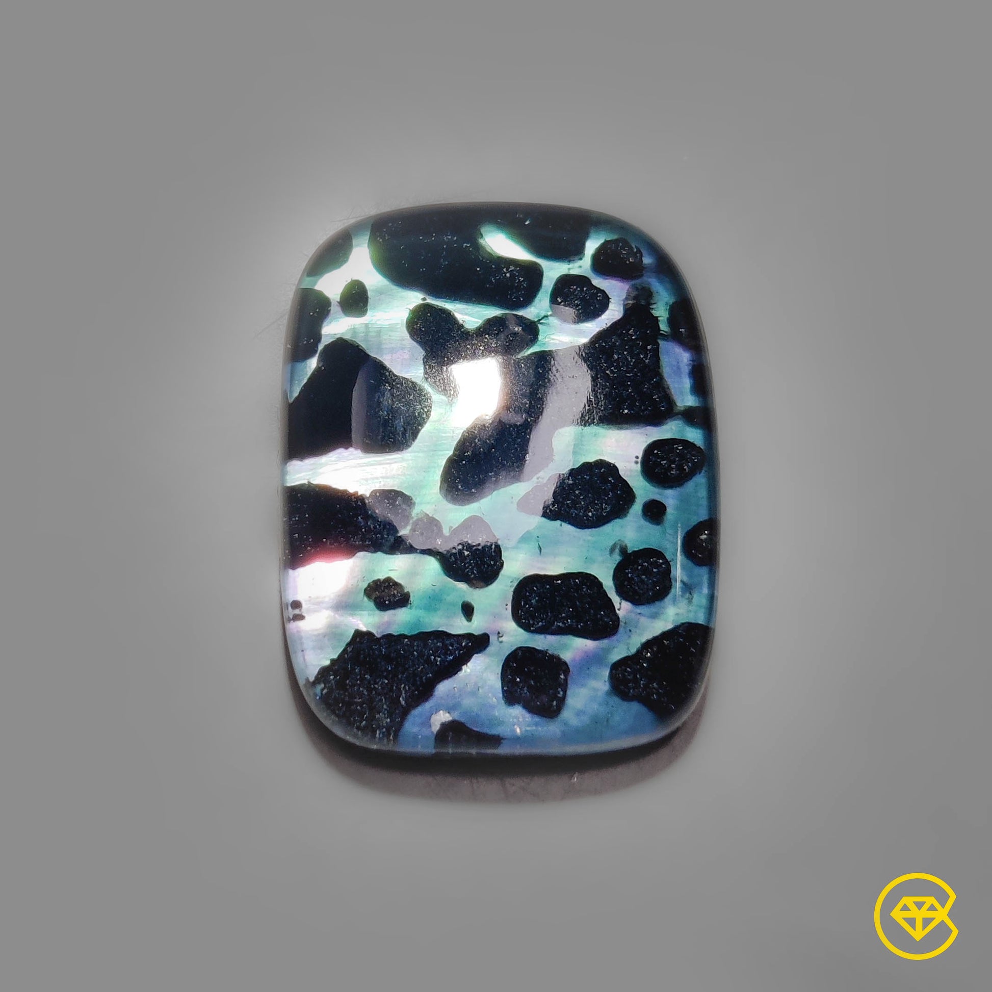 Mother Of Pearl|Onyx