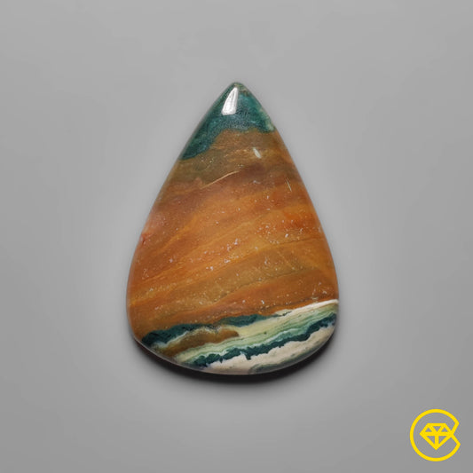 Saturn chalcedony