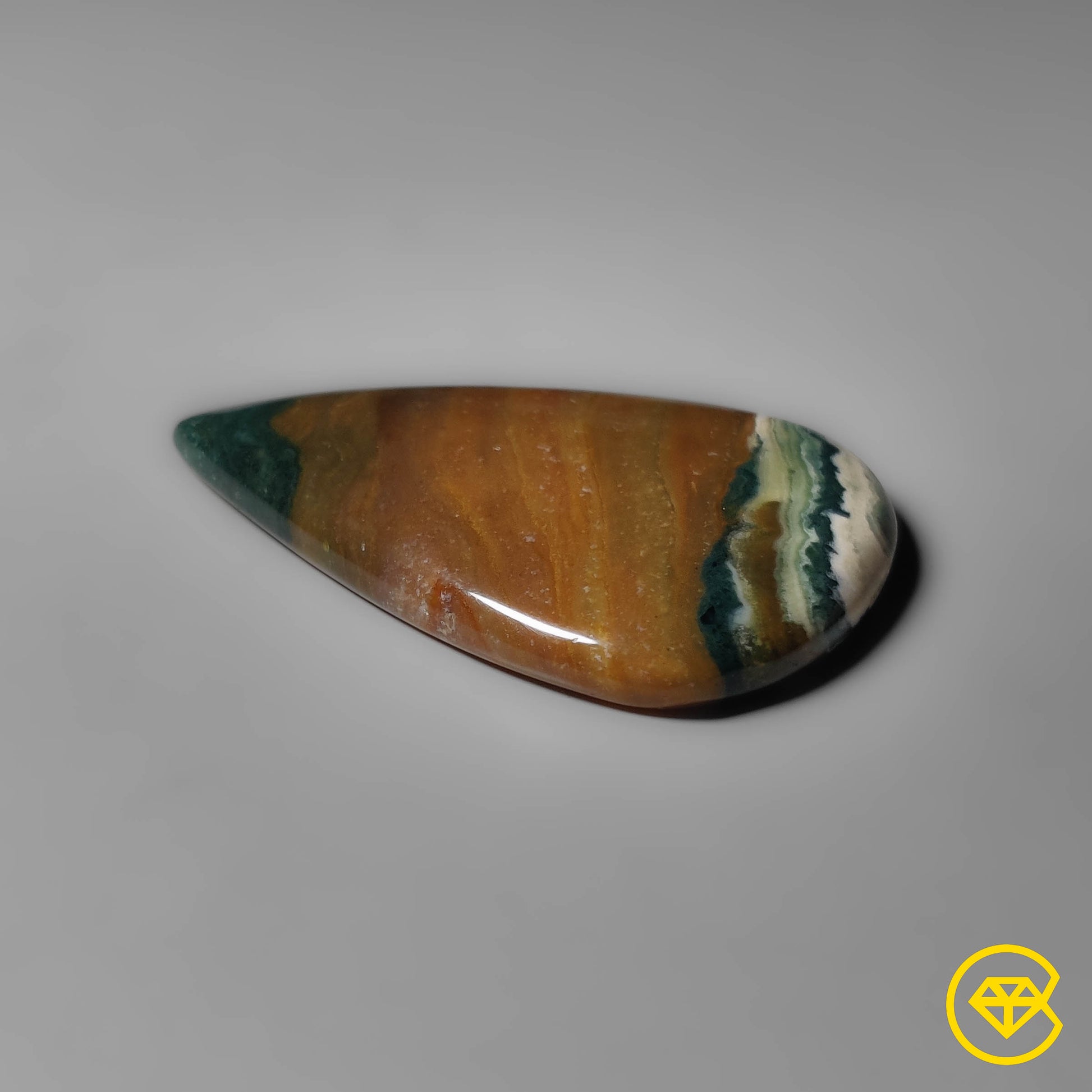 Saturn chalcedony