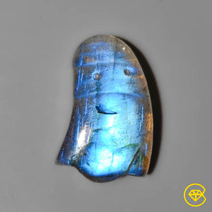 11 carat Blue Labradorite Gost Carving Natural 20X13X5 mm From Madagascar
