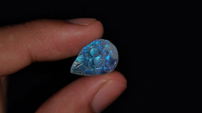 Rainbow Moonstone Mughal Carving
